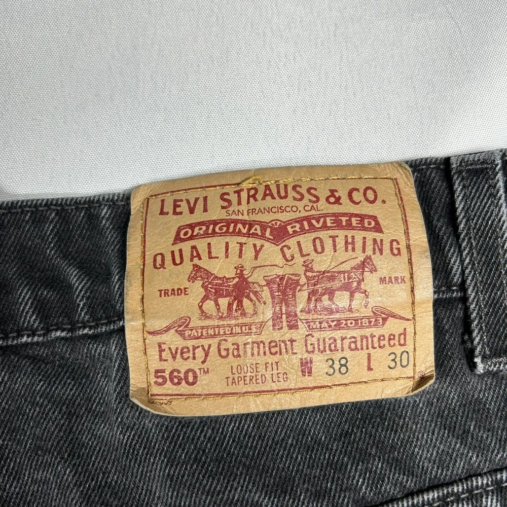Vintage Levis 560 Loose Fit Jeans‎ Men 38x30 (actual 38x29) Black Paint Splatter